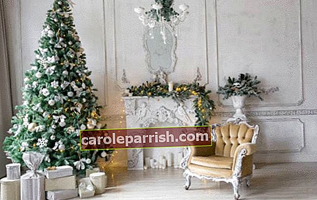 vackra juldekorationer för ett vardagsrum