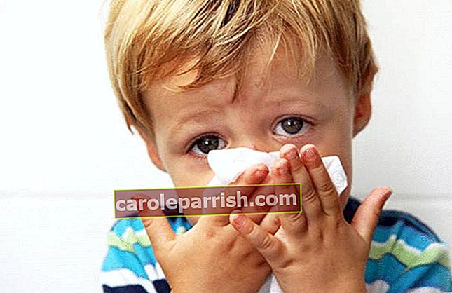 子供の鼻の中の物を取り除く方法