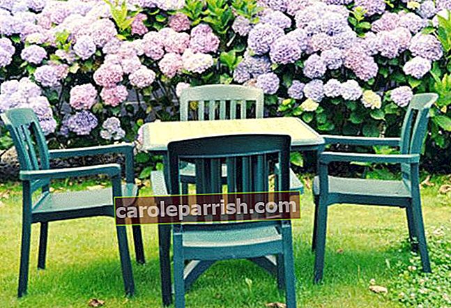 mobili da giardino in pvc verniciato verde