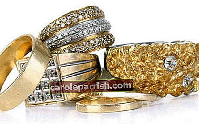 produk yang mana untuk perhiasan emas