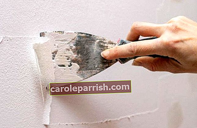 壁から漆喰を取り除く方法